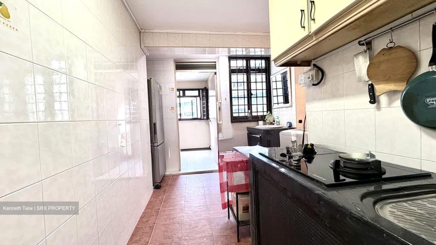 Blk 74 Lorong 4 Toa Payoh (Toa Payoh), HDB 3 Rooms #564183041